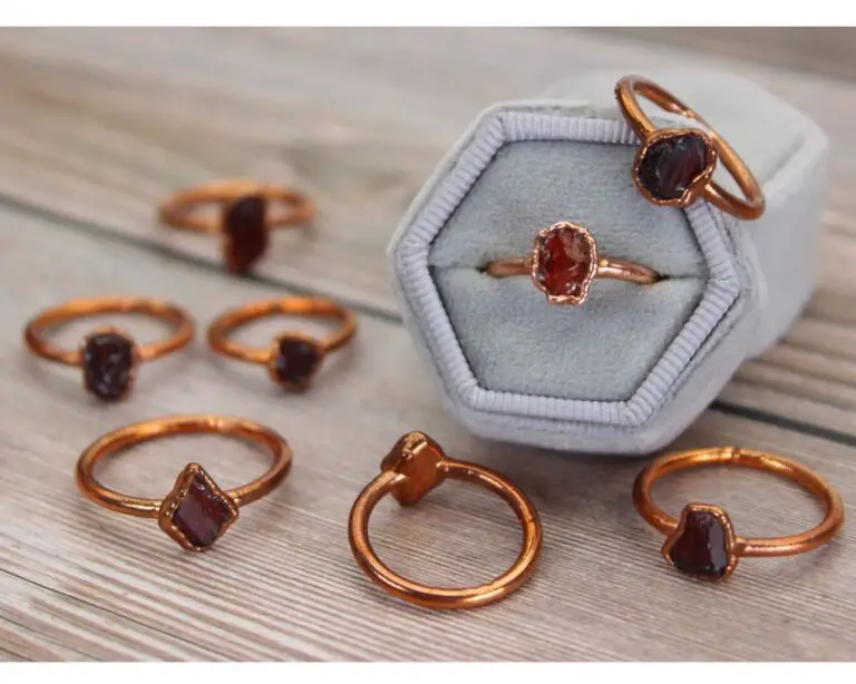 Why Did Gold Ring Turned Copper Color? 3 Best Ways to Fix It