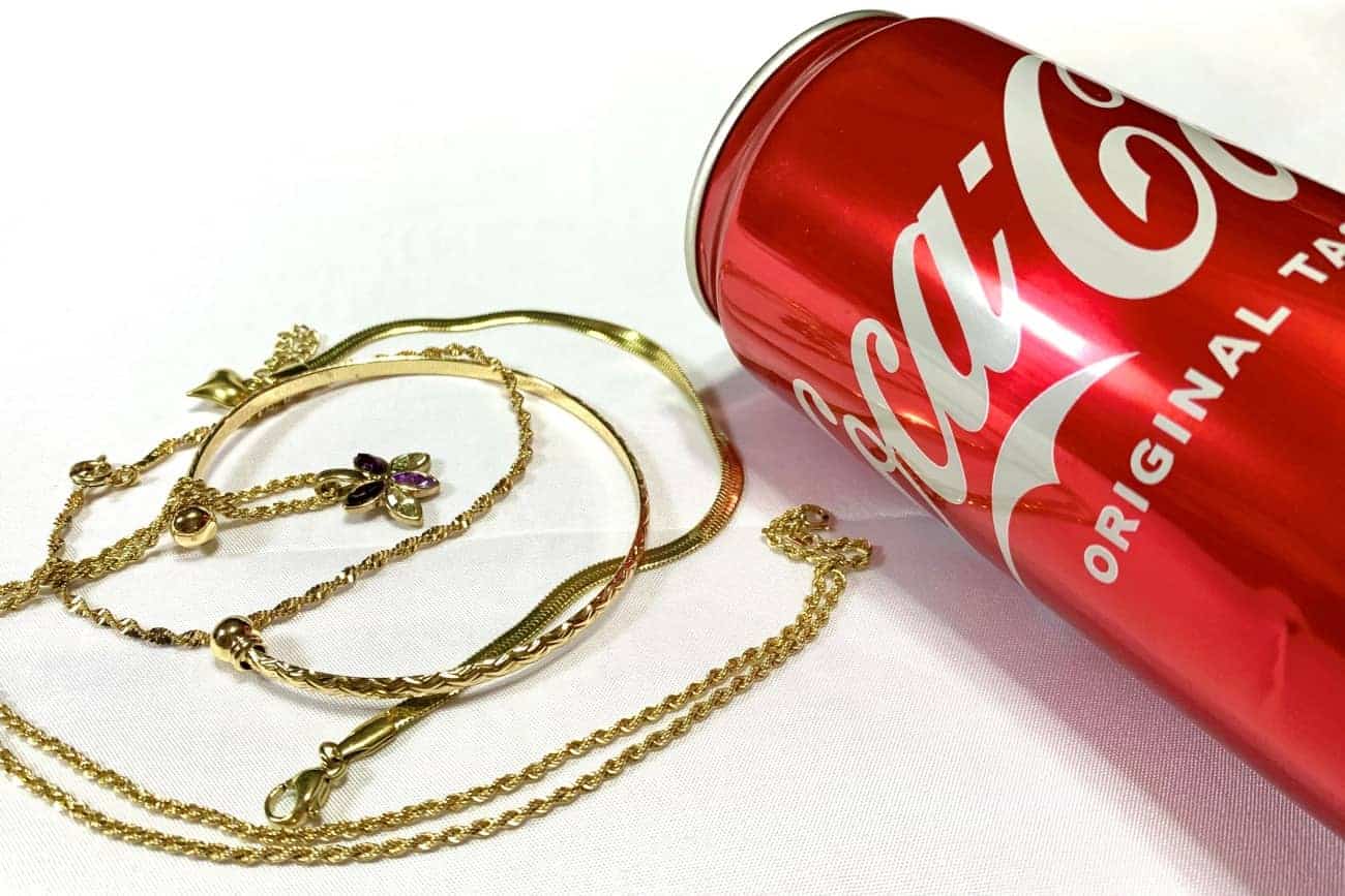 cleaning gold with coke