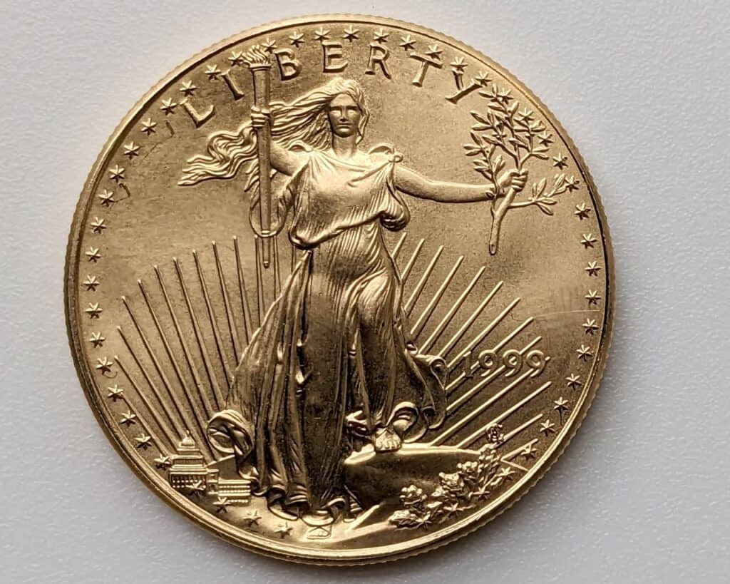 1oz gold American gold eagle obverse